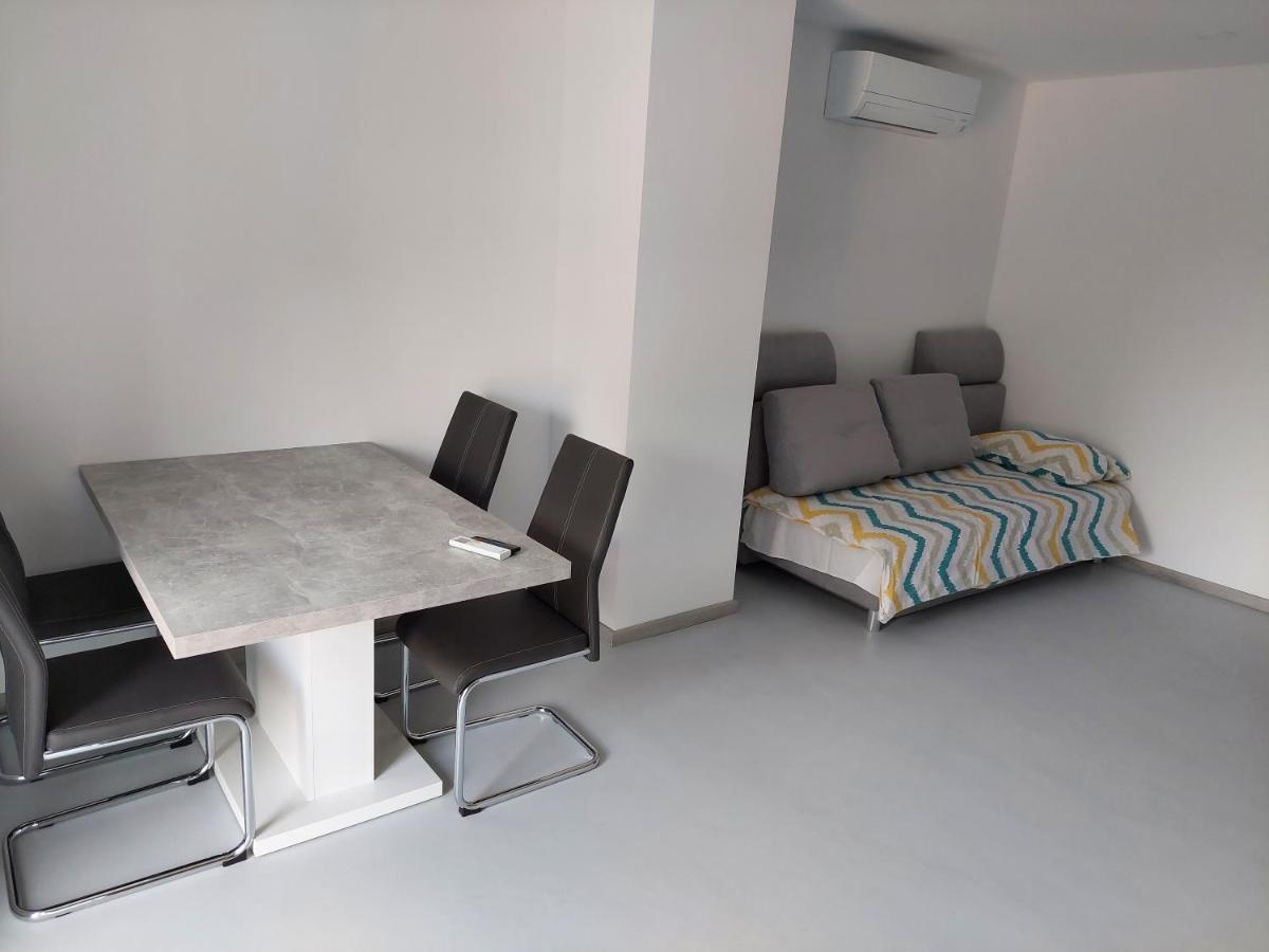 Apartma Rene Izola Exterior photo